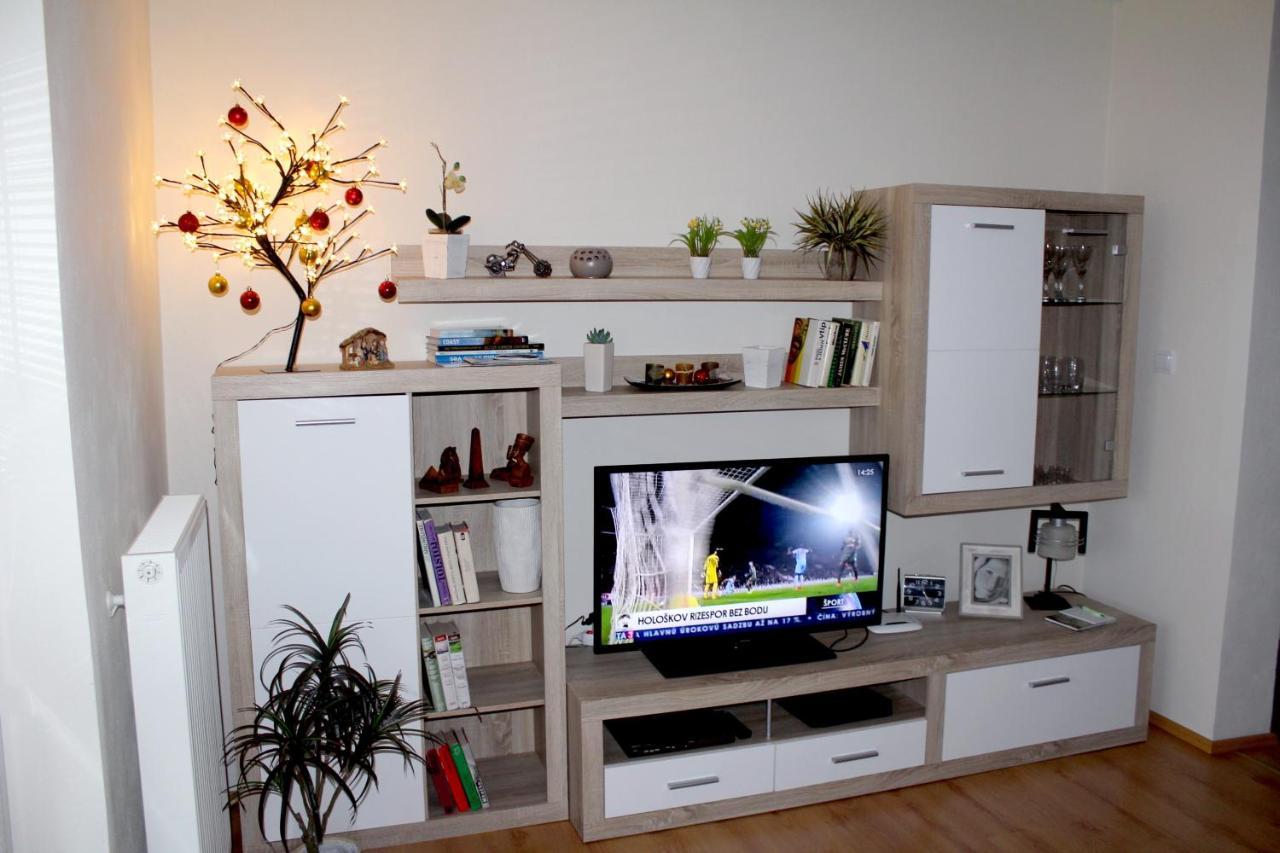 Pine Wood Apartment Vyšné Ružbachy Eksteriør billede