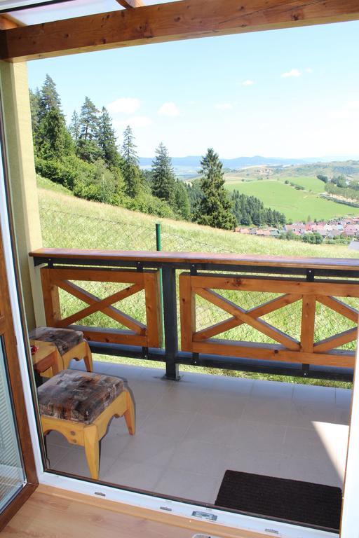 Pine Wood Apartment Vyšné Ružbachy Værelse billede