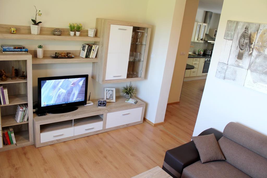 Pine Wood Apartment Vyšné Ružbachy Eksteriør billede