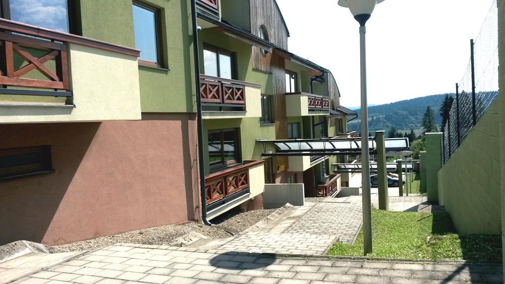 Pine Wood Apartment Vyšné Ružbachy Eksteriør billede